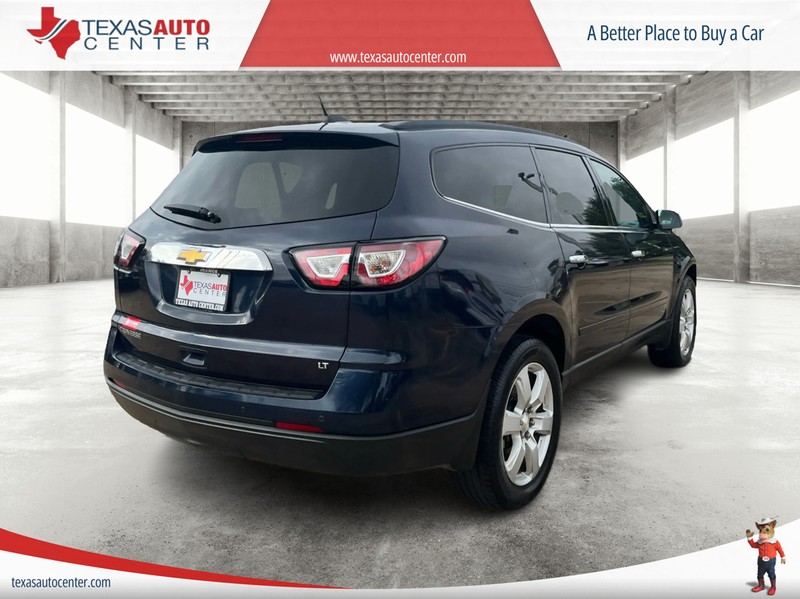 Chevrolet Traverse Vehicle Full-screen Gallery Image 07