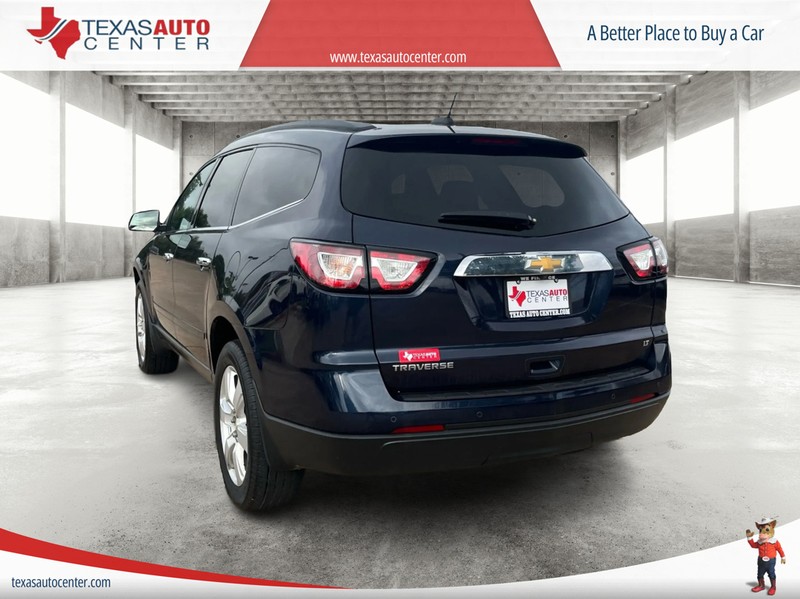 Chevrolet Traverse Vehicle Full-screen Gallery Image 08