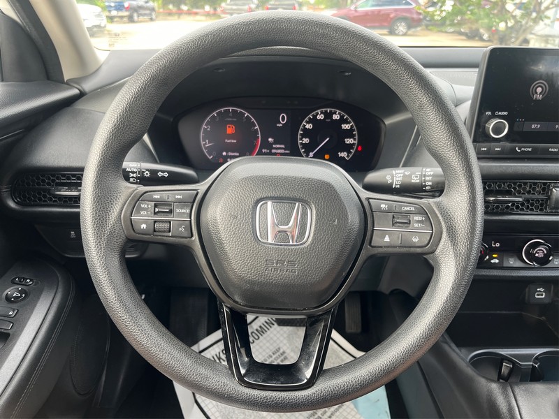 Honda HR-V Vehicle Full-screen Gallery Image 14