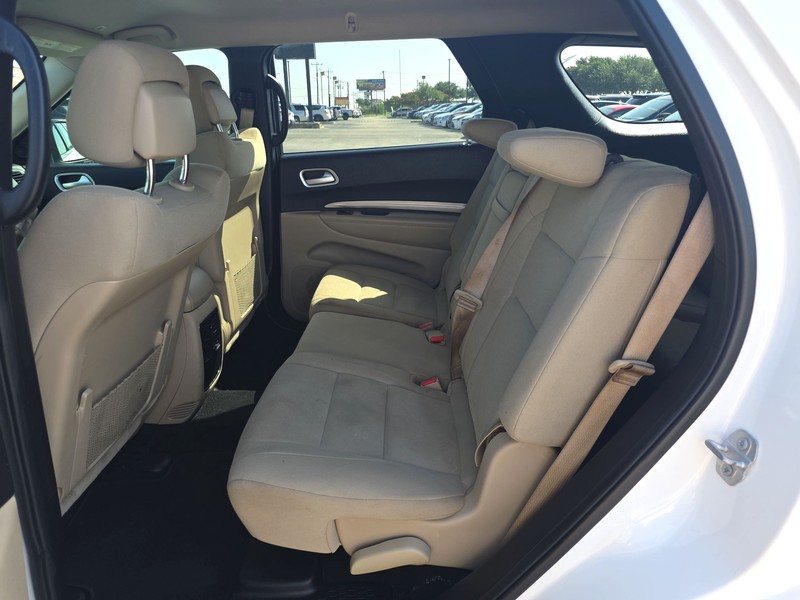 Dodge Durango Vehicle Full-screen Gallery Image 10