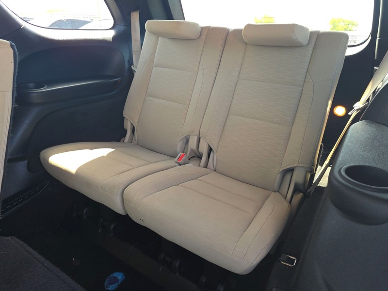 Dodge Durango Vehicle Full-screen Gallery Image 18