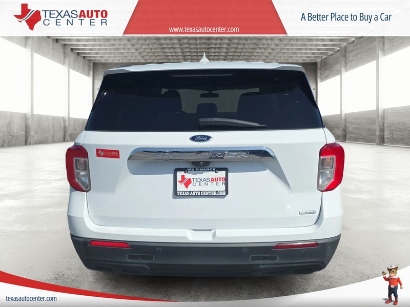 Ford Explorer Vehicle Full-screen Gallery Image 06