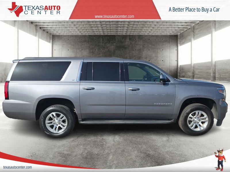 Chevrolet Suburban Vehicle Full-screen Gallery Image 04