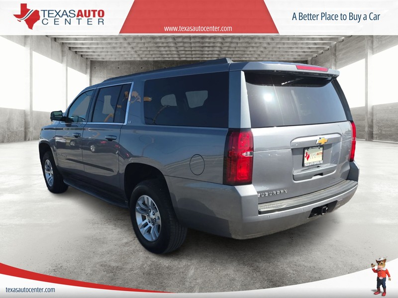 Chevrolet Suburban Vehicle Full-screen Gallery Image 08