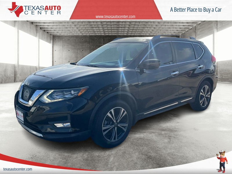 Nissan Rogue Vehicle Full-screen Gallery Image 02