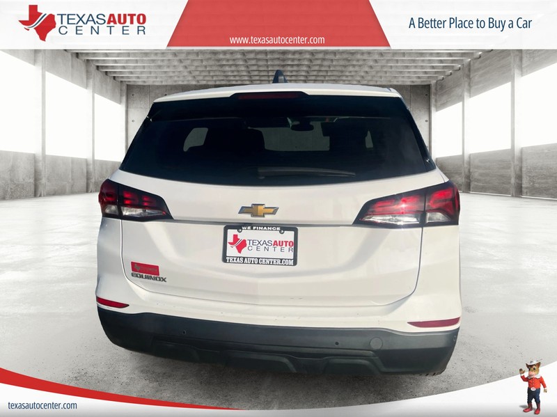 Chevrolet Equinox Vehicle Full-screen Gallery Image 06