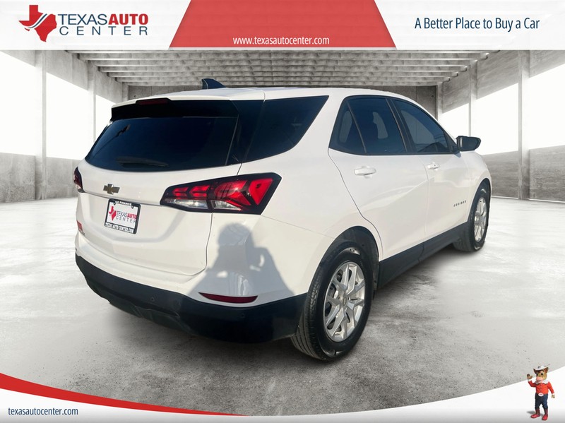 Chevrolet Equinox Vehicle Full-screen Gallery Image 07