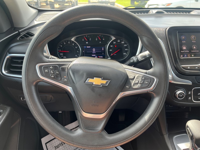 Chevrolet Equinox Vehicle Full-screen Gallery Image 14