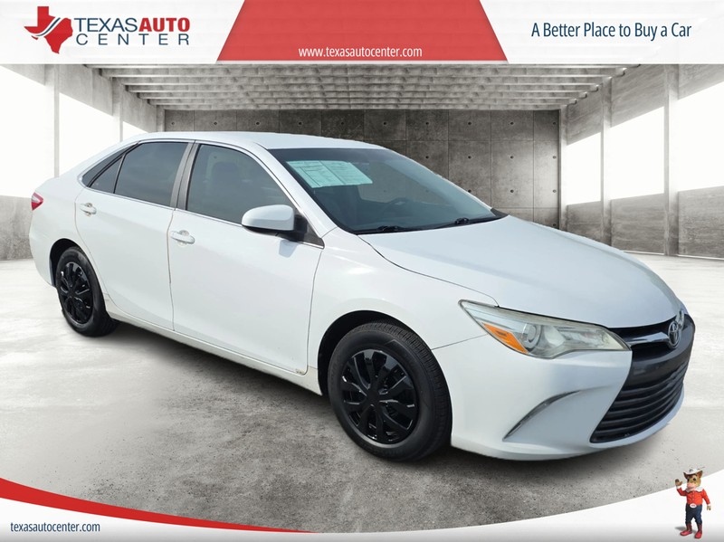 Toyota Camry Vehicle Full-screen Gallery Image 01