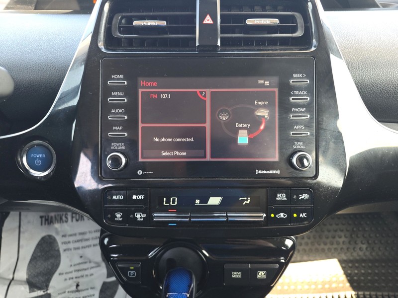 Toyota Prius Vehicle Full-screen Gallery Image 11