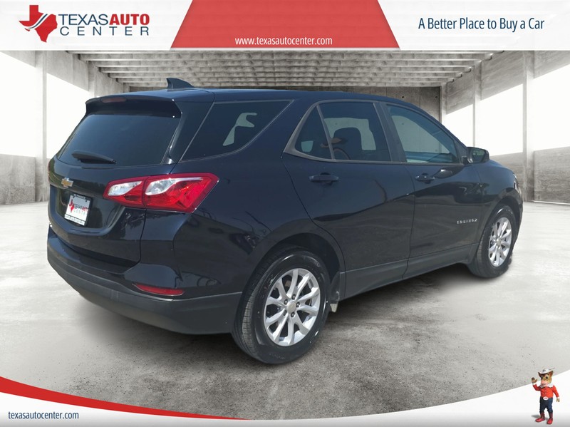 Chevrolet Equinox Vehicle Full-screen Gallery Image 07