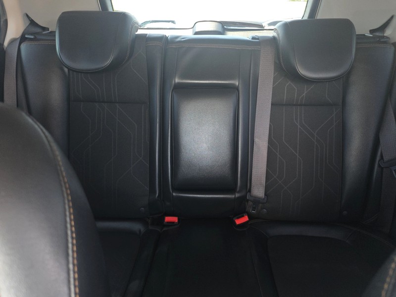 Chevrolet Trax Vehicle Full-screen Gallery Image 13