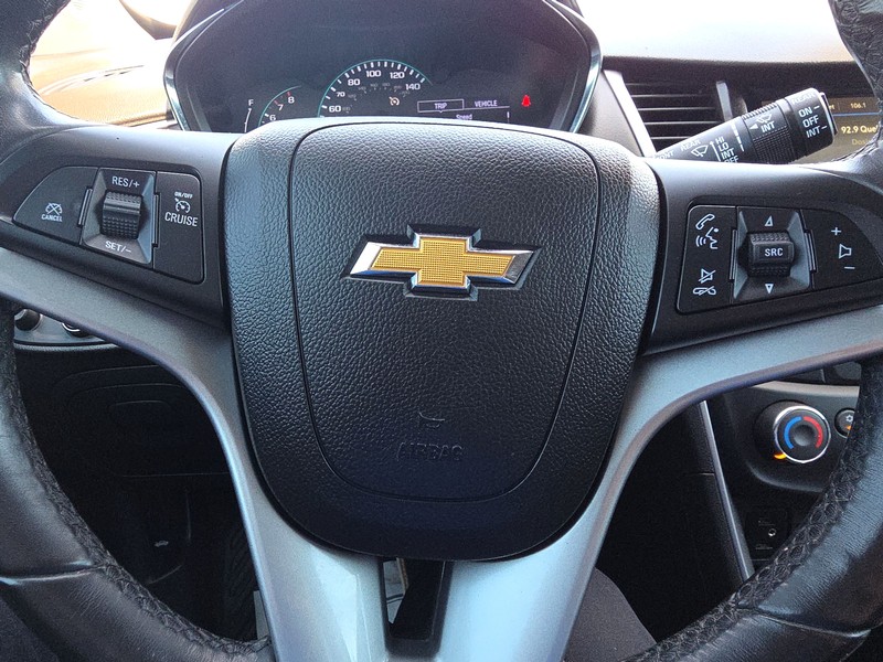 Chevrolet Trax Vehicle Full-screen Gallery Image 14