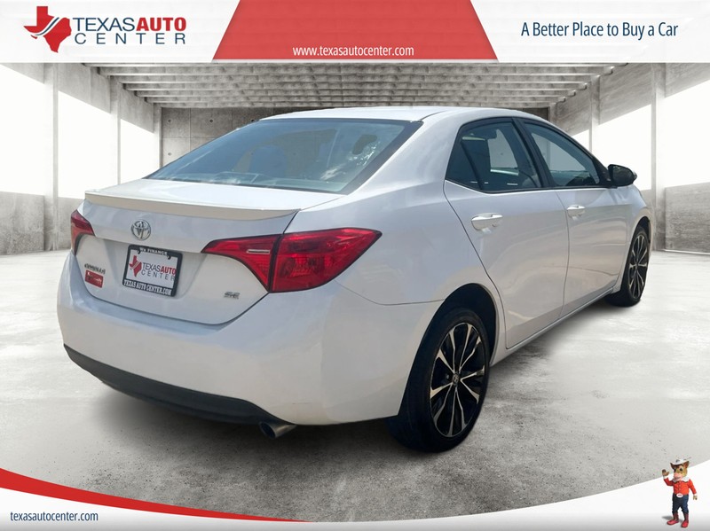 Toyota Corolla Vehicle Full-screen Gallery Image 07