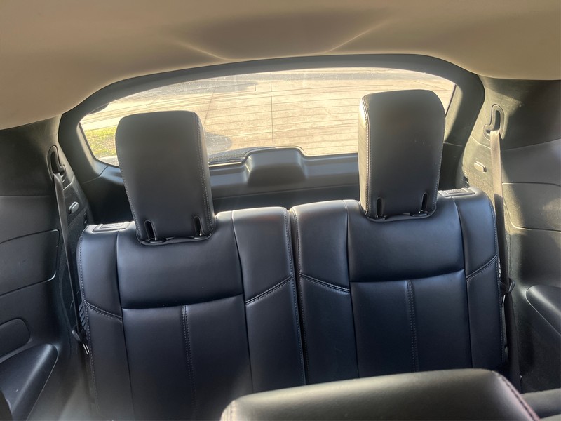 Nissan Pathfinder Vehicle Full-screen Gallery Image 19
