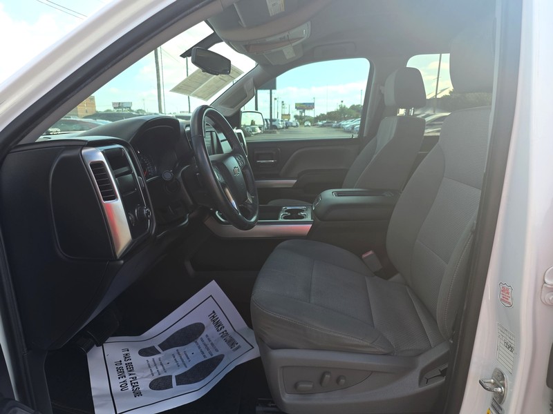Chevrolet Silverado 1500 Vehicle Full-screen Gallery Image 09