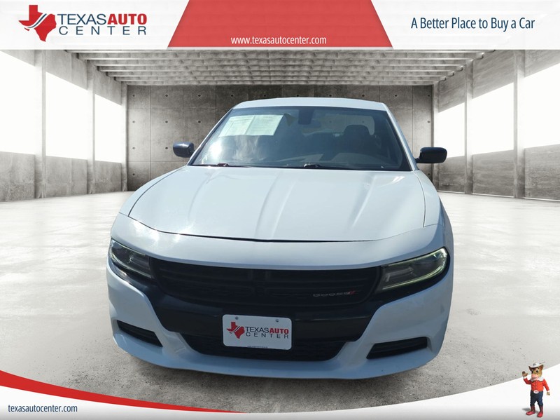Dodge Charger Vehicle Full-screen Gallery Image 03