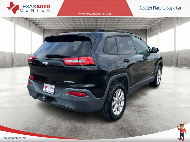 Jeep Cherokee Vehicle Full-screen Gallery Image 07