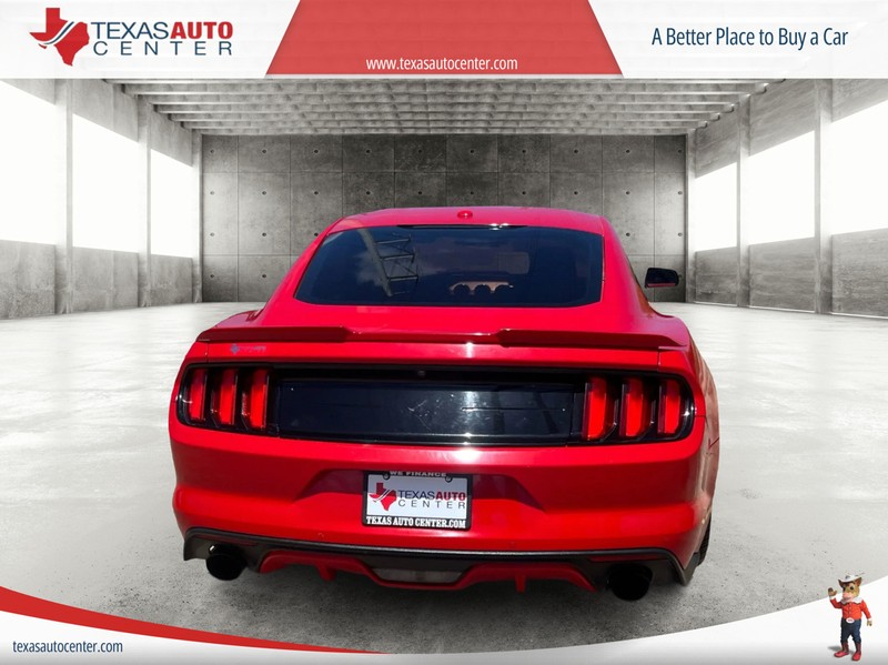 Ford Mustang Vehicle Full-screen Gallery Image 06