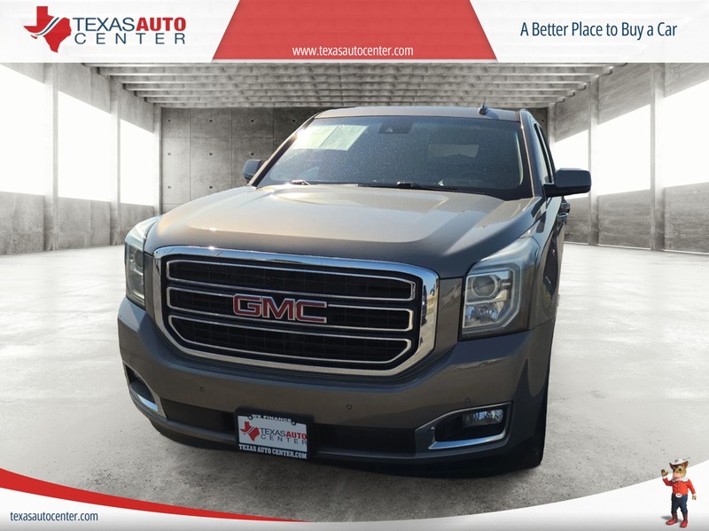 GMC Yukon Vehicle Full-screen Gallery Image 3