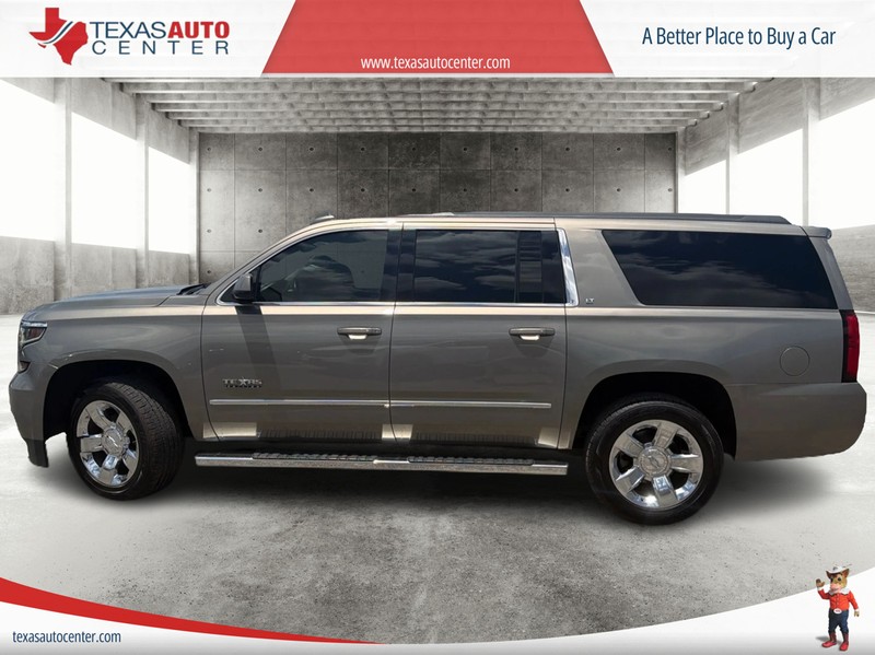 Chevrolet Suburban Vehicle Full-screen Gallery Image 05