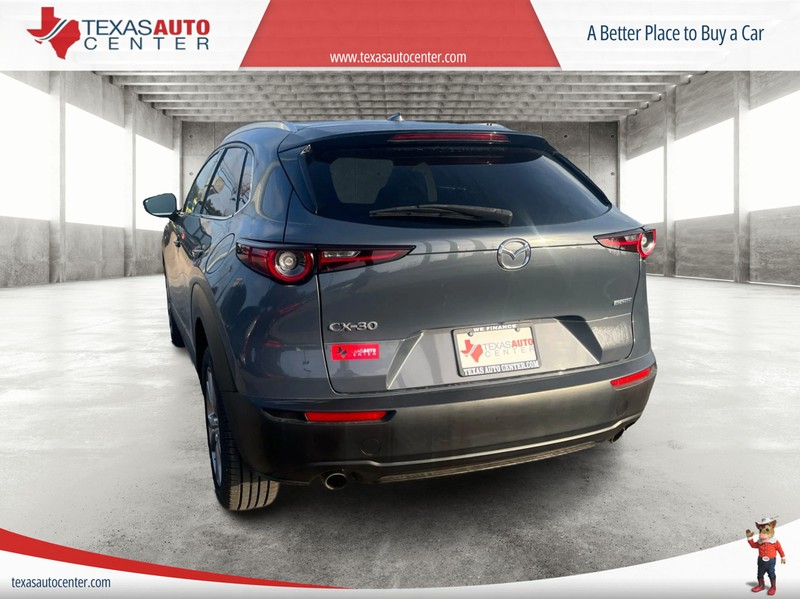 Mazda CX-30 Vehicle Full-screen Gallery Image 08