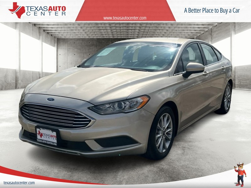 Ford Fusion Vehicle Full-screen Gallery Image 02