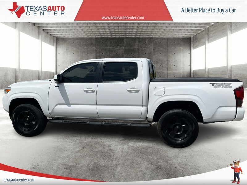 Toyota Tacoma 2WD Vehicle Full-screen Gallery Image 04