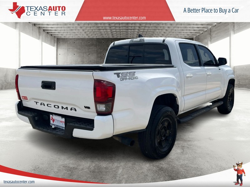 Toyota Tacoma 2WD Vehicle Full-screen Gallery Image 06