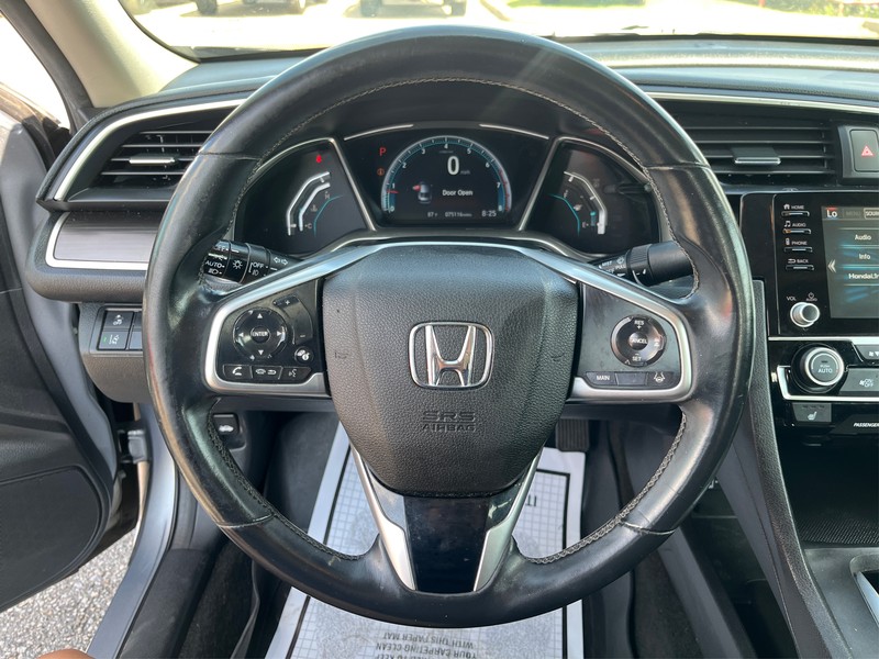 Honda Civic Sedan Vehicle Full-screen Gallery Image 13