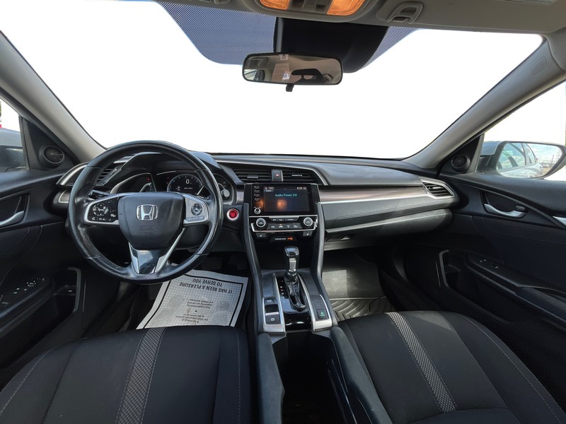 Honda Civic Sedan Vehicle Full-screen Gallery Image 14