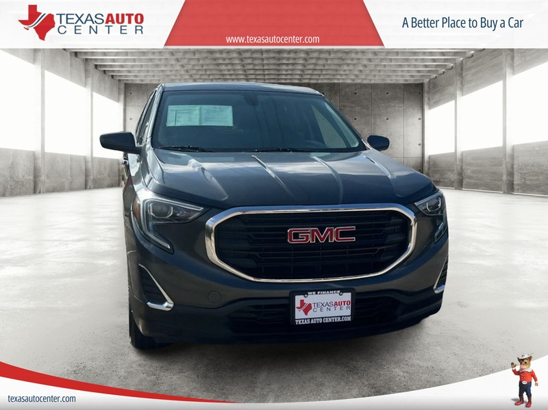 GMC Terrain Vehicle Full-screen Gallery Image 01