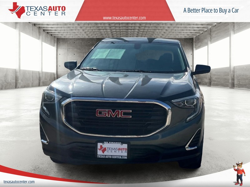 GMC Terrain Vehicle Full-screen Gallery Image 03