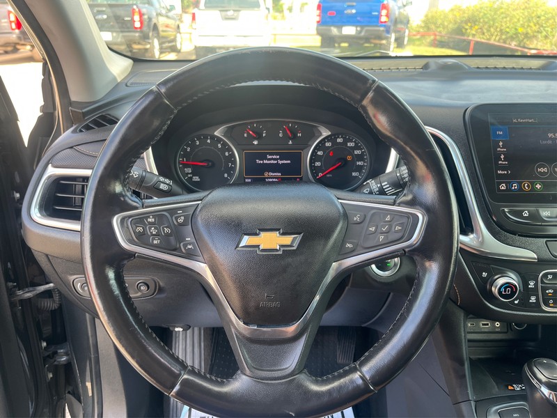 Chevrolet Equinox Vehicle Full-screen Gallery Image 14