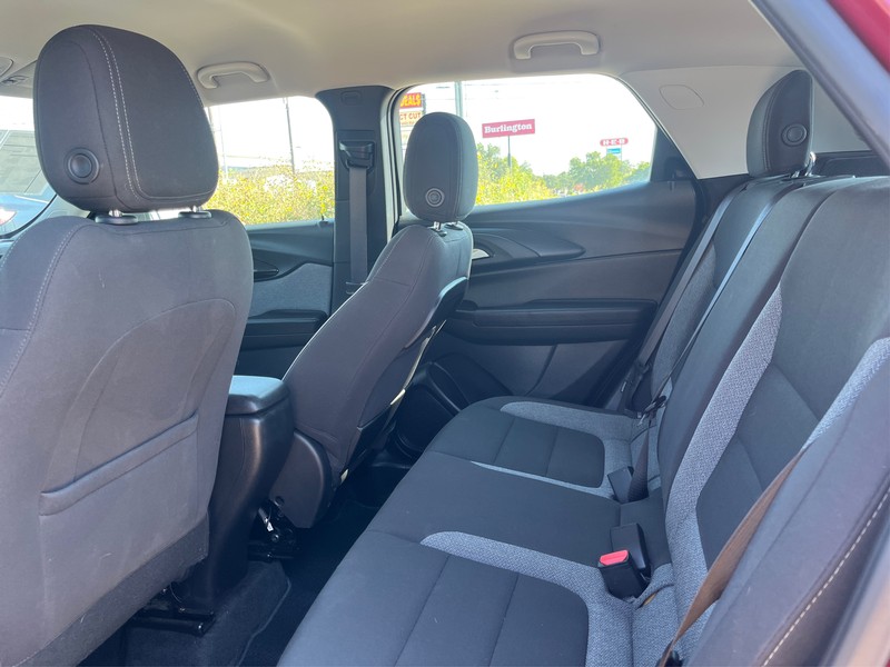 Chevrolet Trailblazer Vehicle Full-screen Gallery Image 10