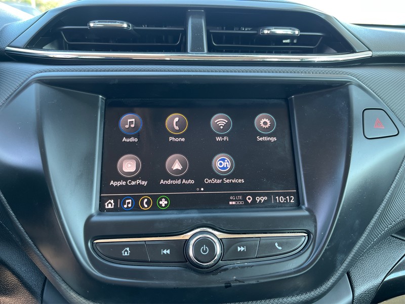 Chevrolet Trailblazer Vehicle Full-screen Gallery Image 12