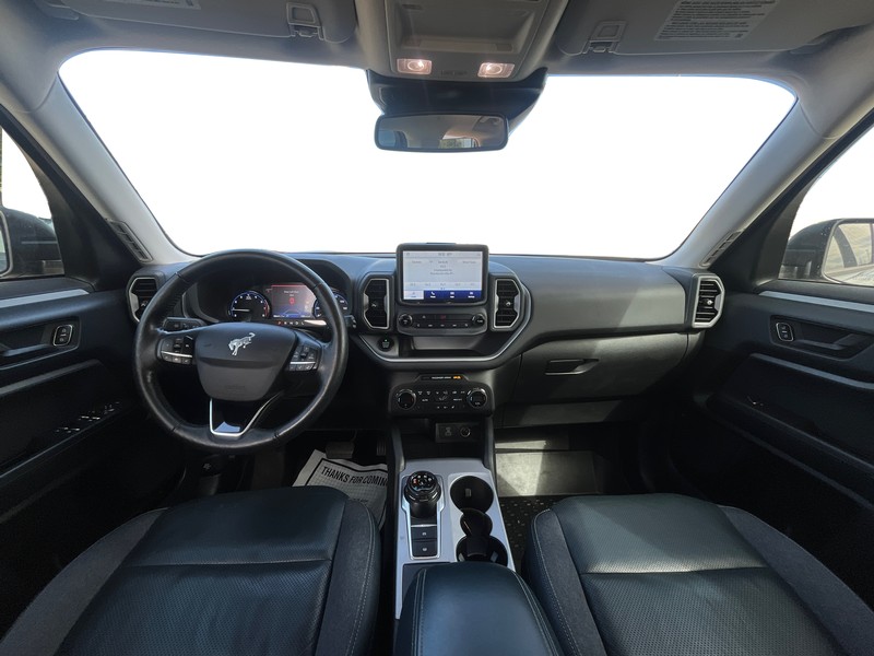 Ford Bronco Sport Vehicle Full-screen Gallery Image 15