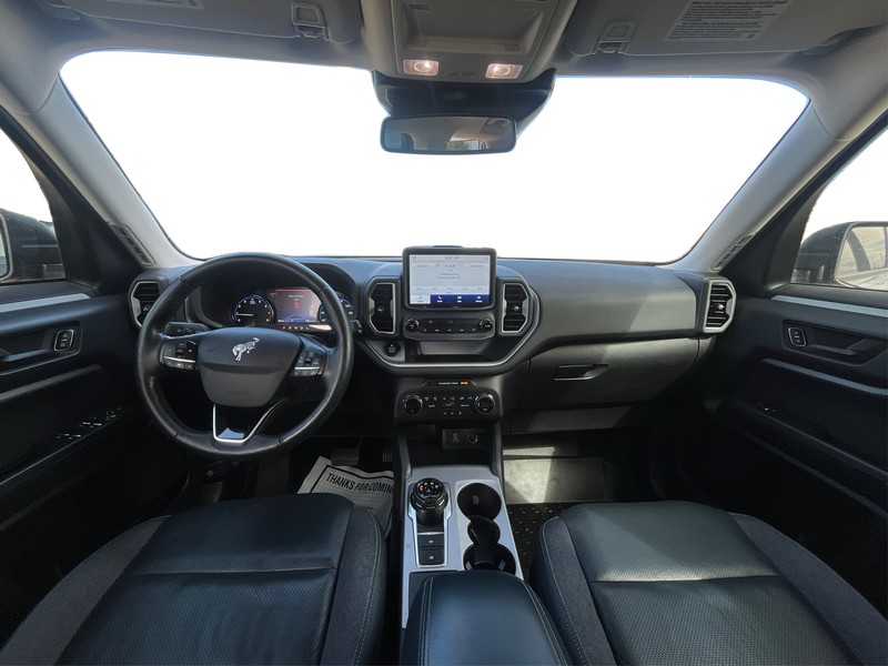 Ford Bronco Sport Vehicle Full-screen Gallery Image 16