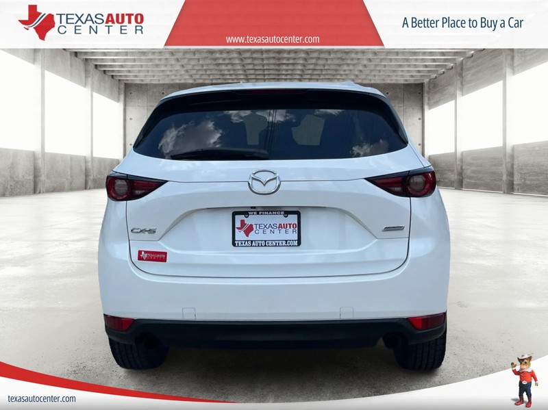 Mazda CX-5 Vehicle Full-screen Gallery Image 6