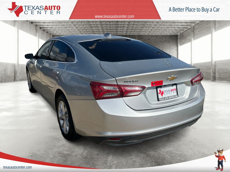 Chevrolet Malibu Vehicle Full-screen Gallery Image 7
