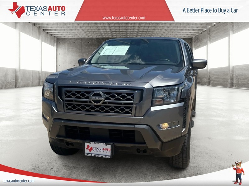 Nissan Frontier Vehicle Full-screen Gallery Image 03