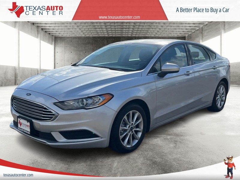 Ford Fusion Vehicle Full-screen Gallery Image 2