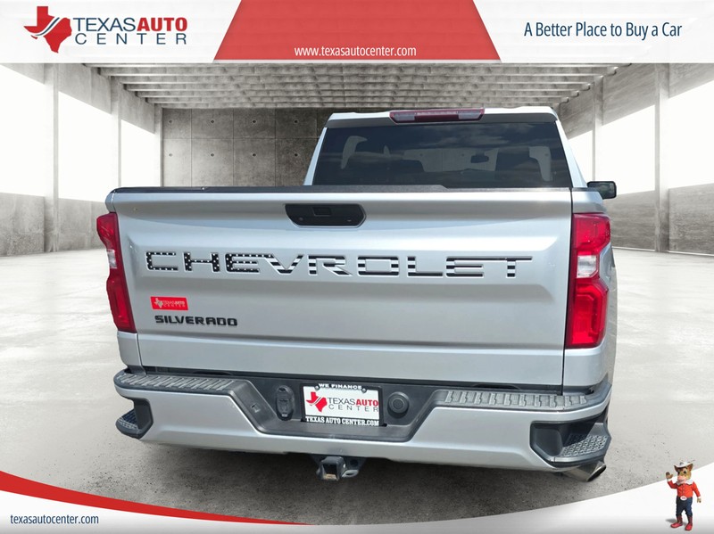 Chevrolet Silverado 1500 Vehicle Full-screen Gallery Image 6