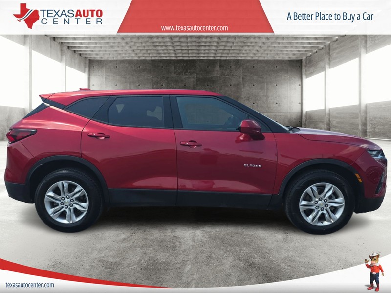 Chevrolet Blazer Vehicle Full-screen Gallery Image 04