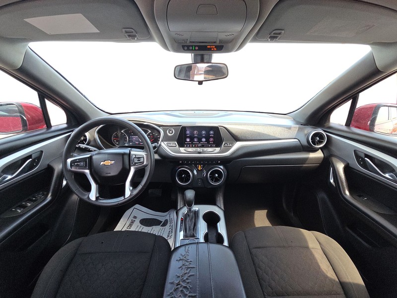 Chevrolet Blazer Vehicle Full-screen Gallery Image 15