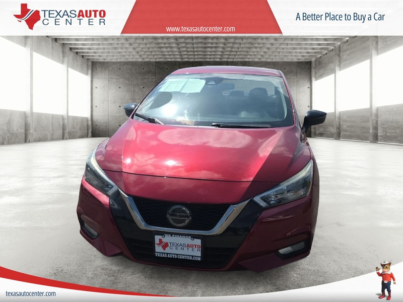 Nissan Versa Sedan Vehicle Full-screen Gallery Image 3