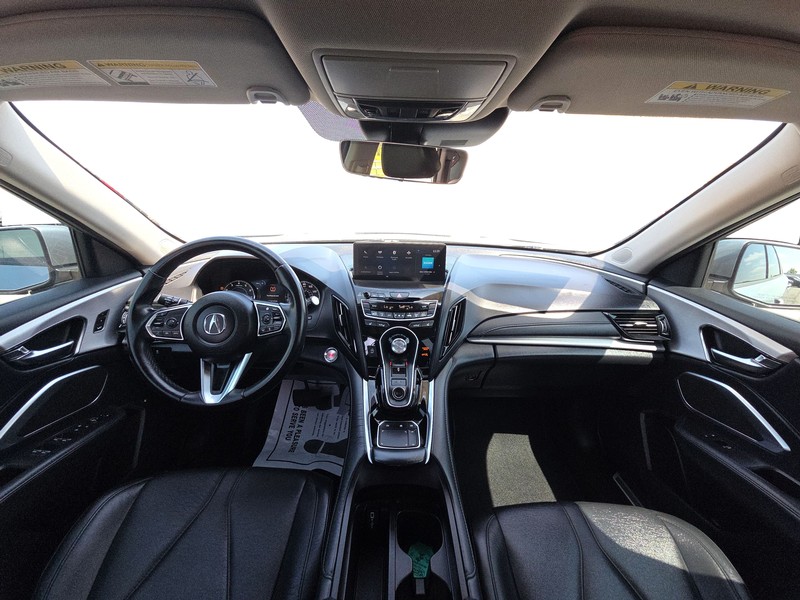 Acura RDX Vehicle Full-screen Gallery Image 15