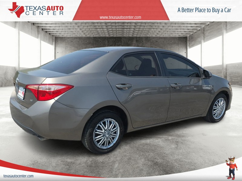 Toyota Corolla Vehicle Full-screen Gallery Image 07