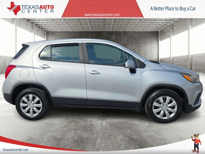 Chevrolet Trax Vehicle Full-screen Gallery Image 04