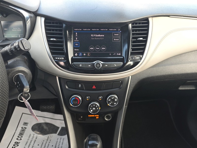 Chevrolet Trax Vehicle Full-screen Gallery Image 12